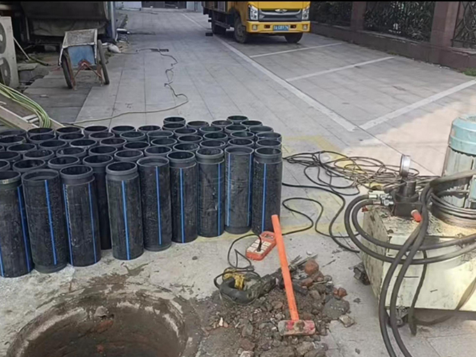 天等PE置换管厂家 DN315置换管 非开挖管短管置换